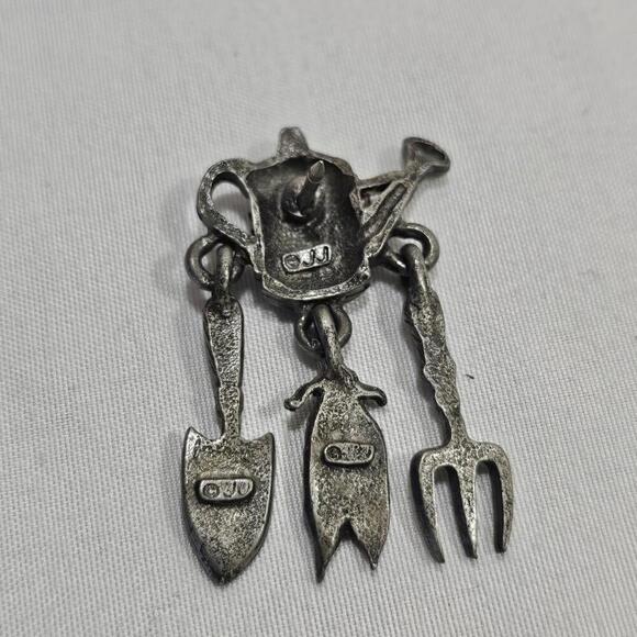 Vintage Signed JJ Jonette Watering Can & Dangle Garden Tools Brooch/ Pin - Picture 4 of 5